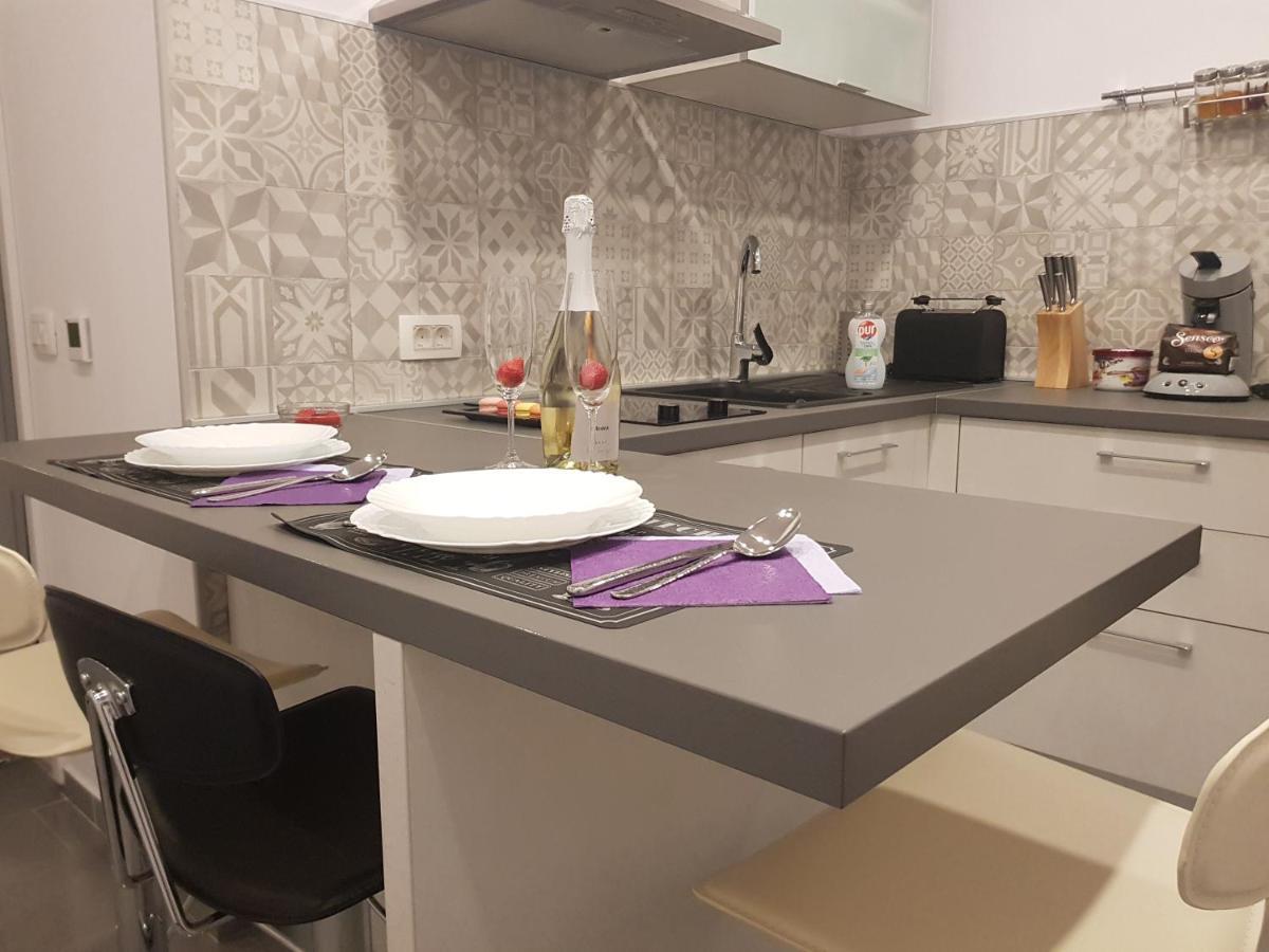 Apartment Mirella Rabac Esterno foto